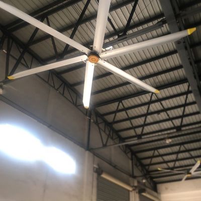 ভালো দাম 5.0m 16FT HVLS সিলিং ইন্ডাস্ট্রিয়াল ভেন্টিলেটর বায়ু শীতল করার জন্য 0.75KW PMSM মোটর অন্তর্ভুক্ত অনলাইন