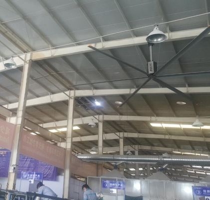 ভালো দাম 1.5kw মোটর বড় HVL শিল্প সিলিং ফ্যান 7.3 মিটার ব্যাসার্ধ এবং এসি বৈদ্যুতিক বর্তমান টাইপ সঙ্গে অনলাইন